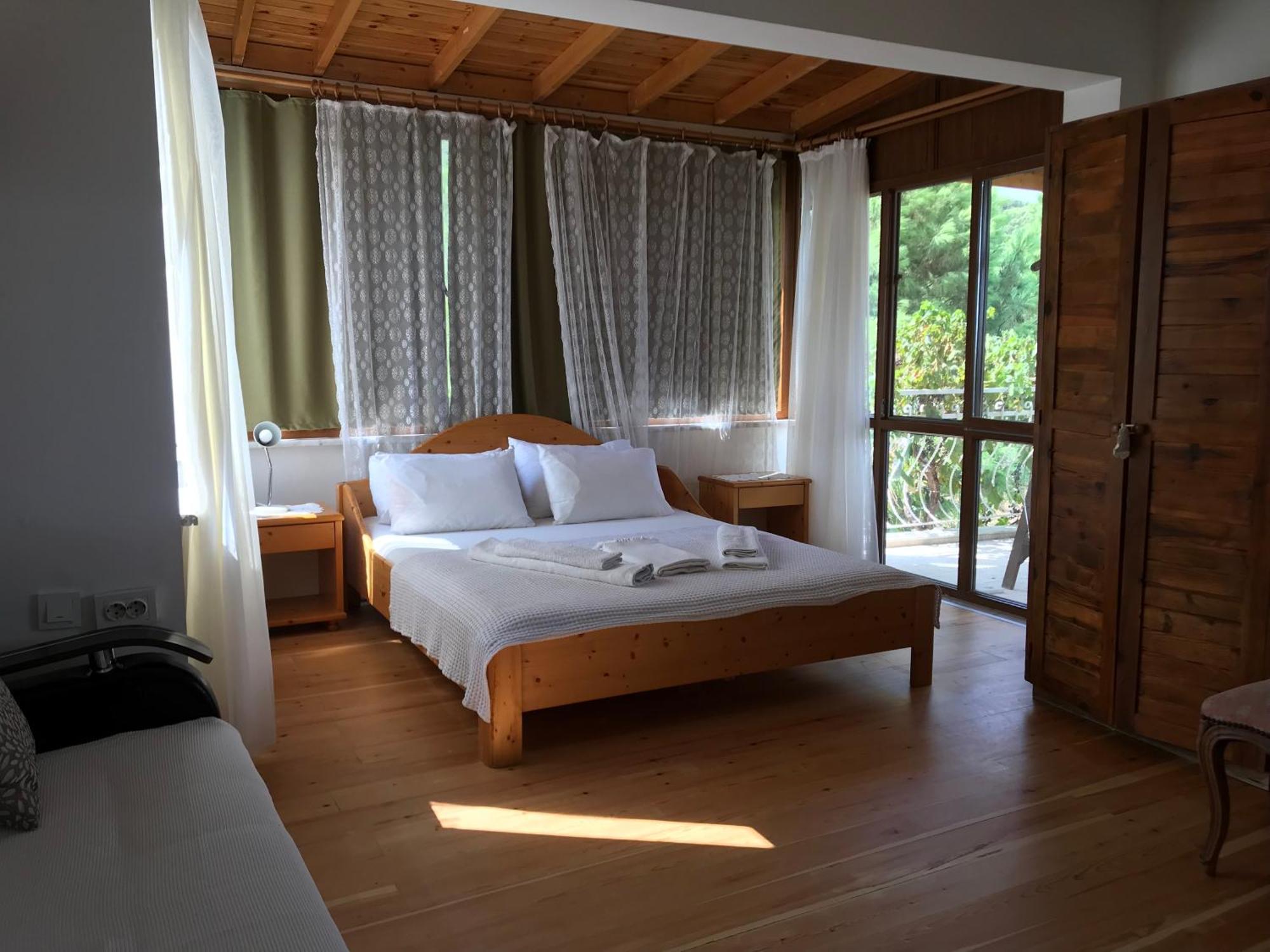 Gunebakan Taliani Hotel Ayvalı Buitenkant foto