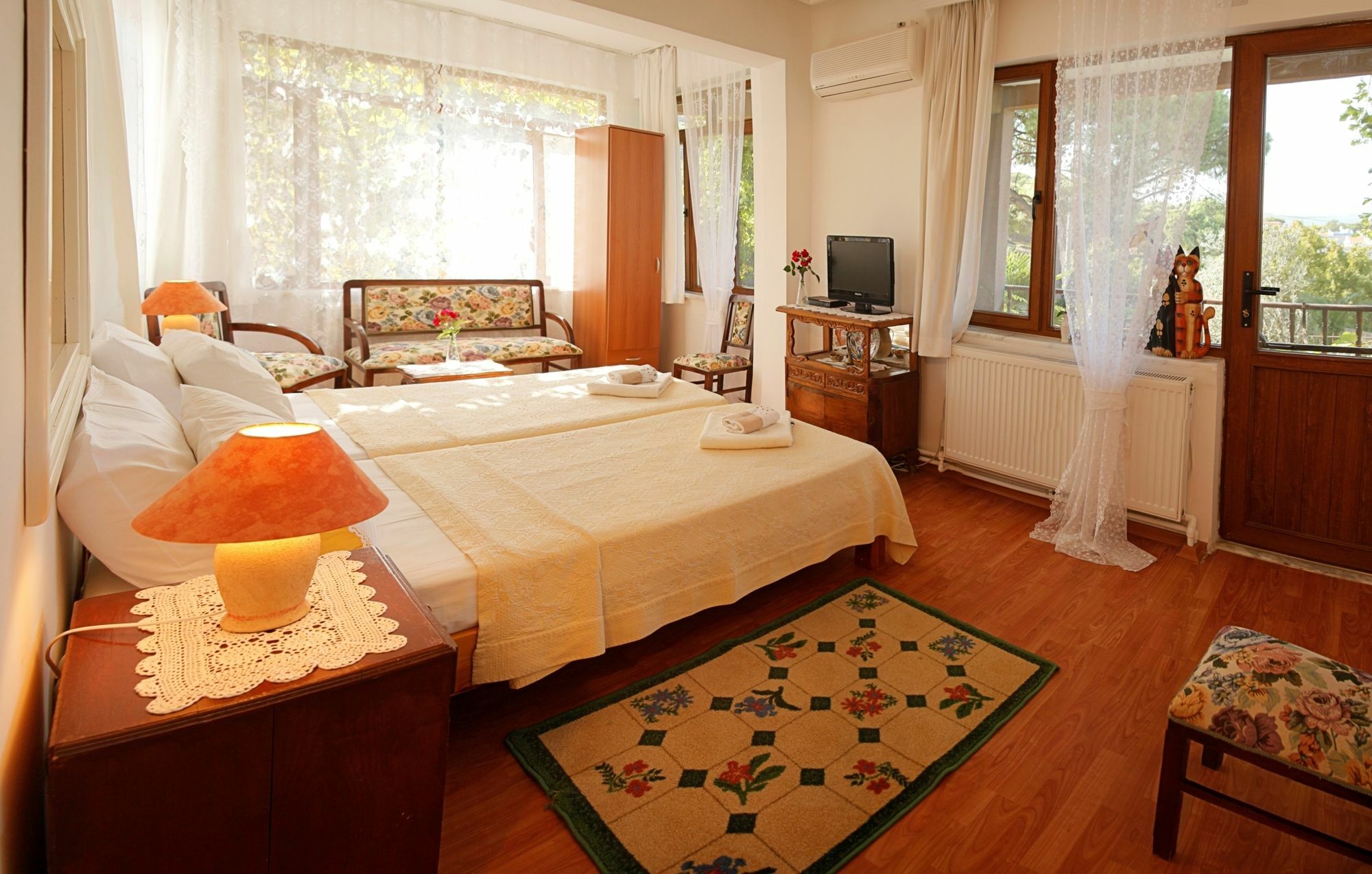 Gunebakan Taliani Hotel Ayvalı Buitenkant foto